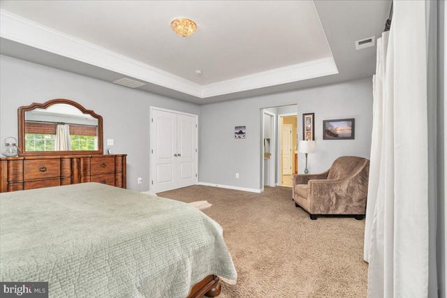 25030 GRAYWACKE DR, Aldie, VA 20105