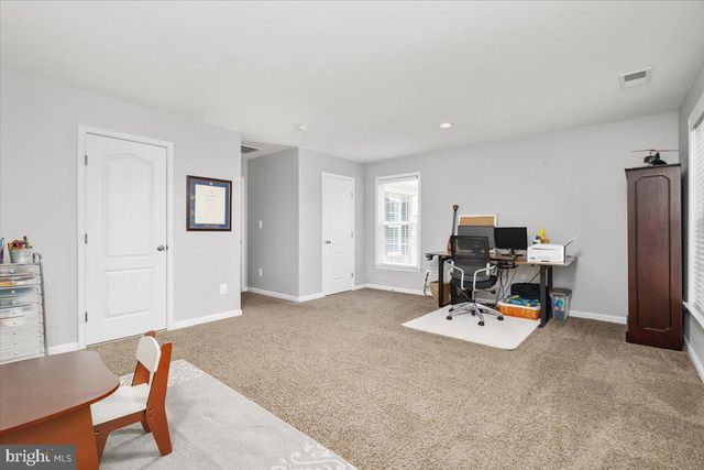 25030 GRAYWACKE DR, Aldie, VA 20105