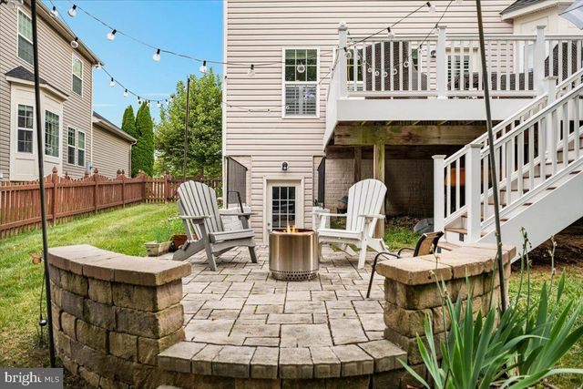 25030 GRAYWACKE DR, Aldie, VA 20105