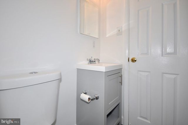 9118 CRISPIN STREET, Philadelphia, PA 19114
