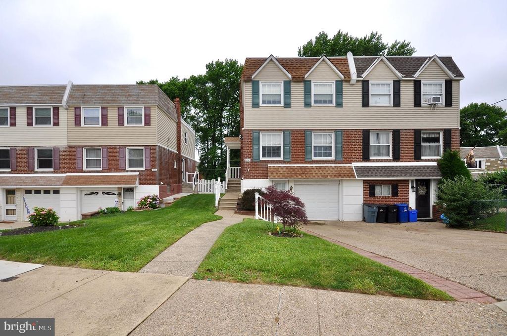 9118 CRISPIN STREET, Philadelphia, PA 19114