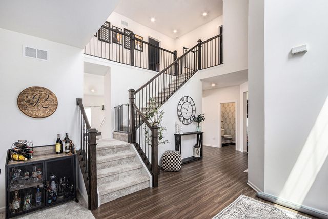 2120 E 110th Lane, Crown Point, IN 46307