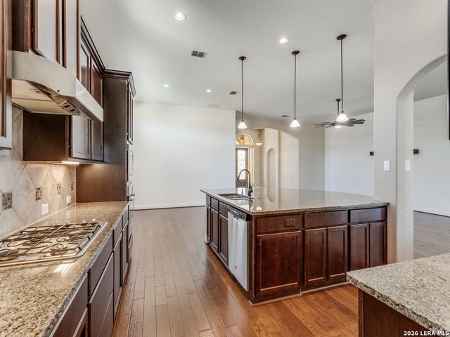 350 Wauford Way, New Braunfels, TX 78132