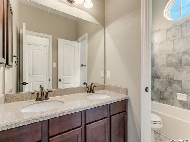 350 Wauford Way, New Braunfels, TX 78132