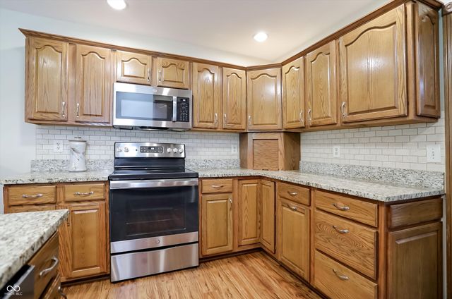 4534 Fairhope Drive, Indianapolis, IN 46237