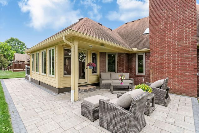 4534 Fairhope Drive, Indianapolis, IN 46237