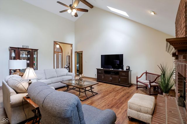 4534 Fairhope Drive, Indianapolis, IN 46237