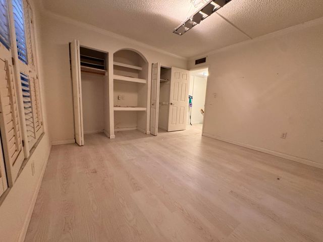 801 W Oakland Park Boulevard C6, Oakland Park, FL 33311