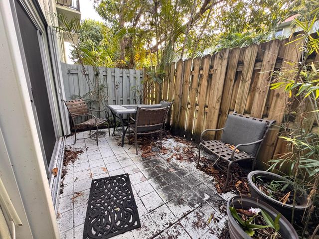 801 W Oakland Park Boulevard C6, Oakland Park, FL 33311