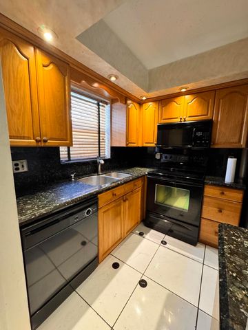 801 W Oakland Park Boulevard C6, Oakland Park, FL 33311