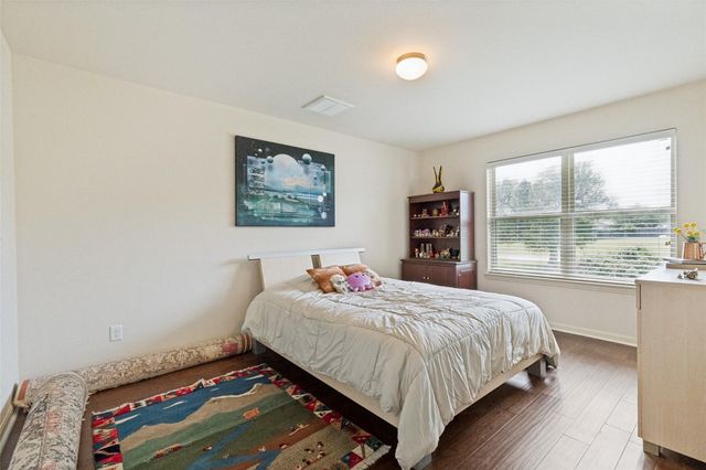 2410 Great Oaks DR 301, Round Rock, TX 78681