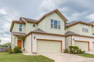 2410 Great Oaks DR 301, Round Rock, TX 78681