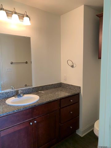 507 Roselawn Ave, Baton Rouge, LA 70806