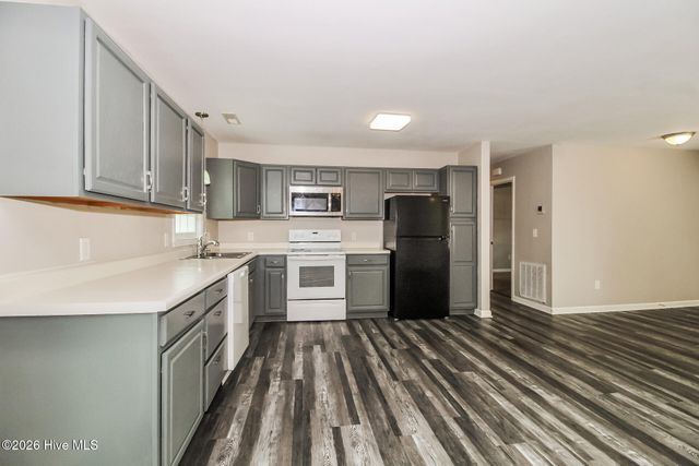 5014 Shaw Court, Wilmington, NC 28405