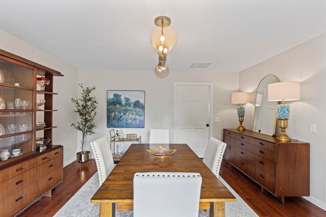 1100 N Farm Road 193, Springfield, MO 65802