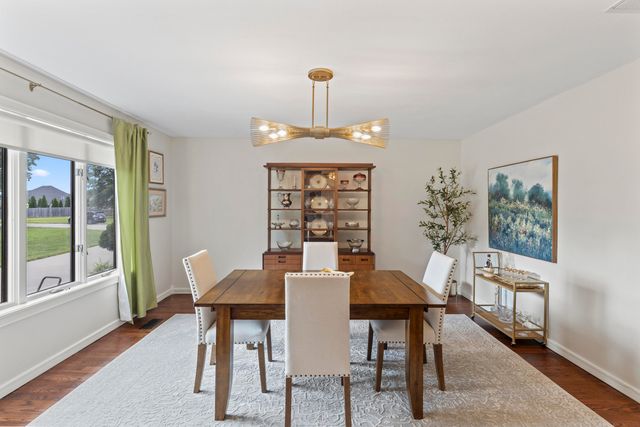 1100 N Farm Road 193, Springfield, MO 65802