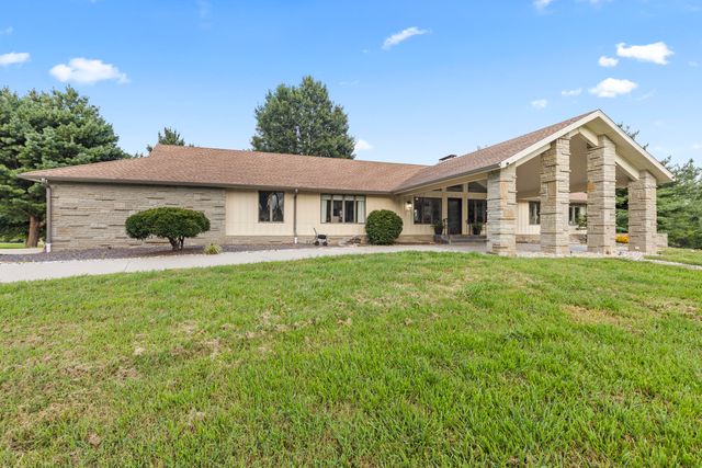 1100 N Farm Road 193, Springfield, MO 65802