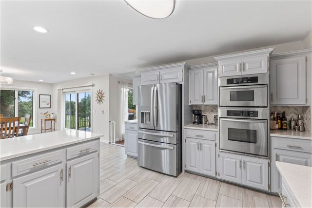 1100 N Farm Road 193, Springfield, MO 65802