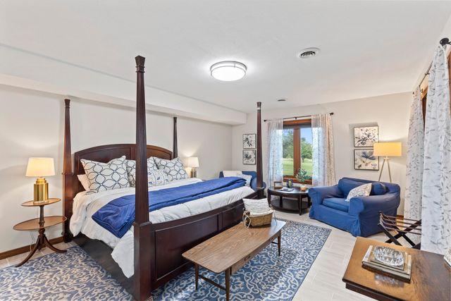 1100 N Farm Road 193, Springfield, MO 65802