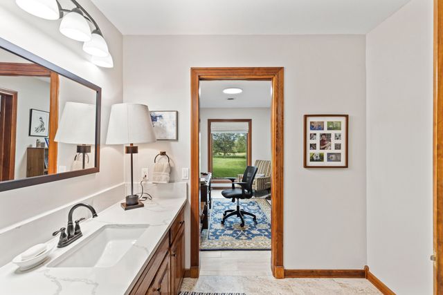 1100 N Farm Road 193, Springfield, MO 65802