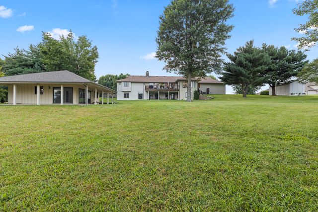 1100 N Farm Road 193, Springfield, MO 65802