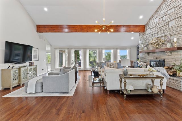 1100 N Farm Road 193, Springfield, MO 65802