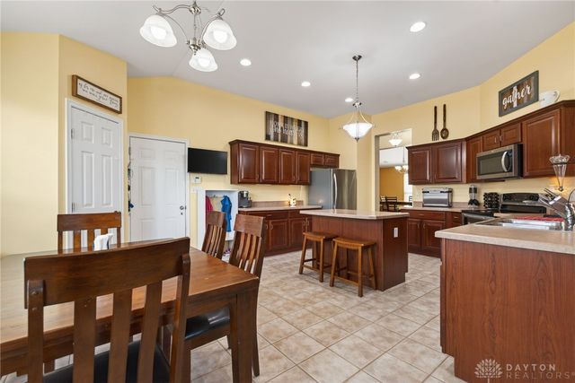 165 Bailey Lane, Springboro, OH 45066