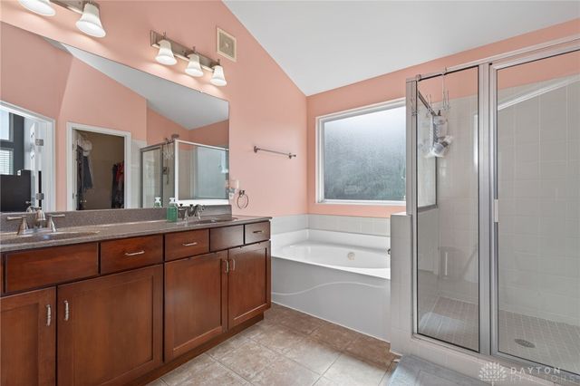 165 Bailey Lane, Springboro, OH 45066