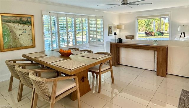 2120 Sandpiper ST, Naples, FL 34102