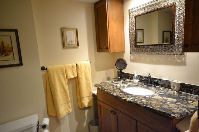 21 Woodland Trail, Ogden Dunes, IN 46368
