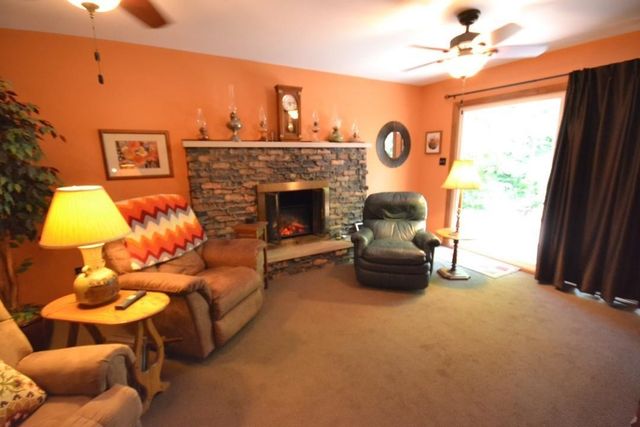 21 Woodland Trail, Ogden Dunes, IN 46368