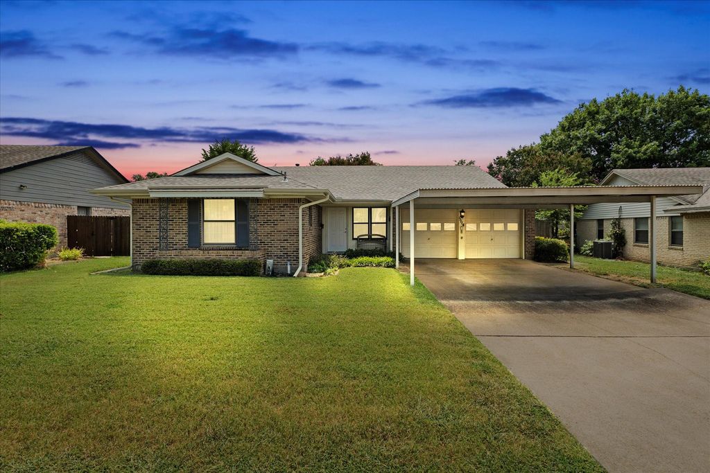 11114 Quail Run Street, Dallas, TX 75238