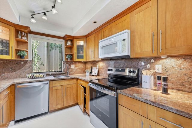 20740 Celeste Circle, Cupertino, CA 95014