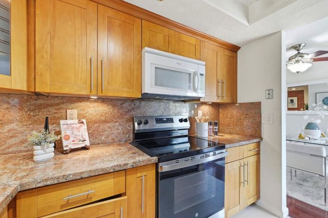 20740 Celeste Circle, Cupertino, CA 95014