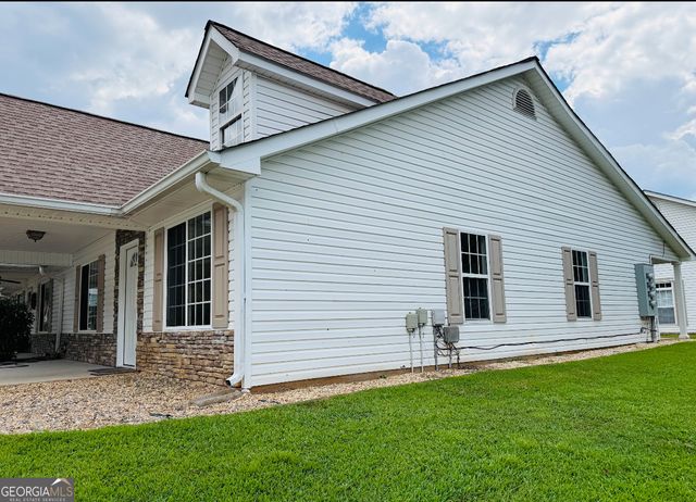 153 Crest Pointe, Bremen, GA 30110