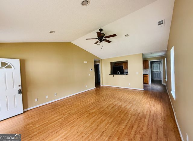 153 Crest Pointe, Bremen, GA 30110