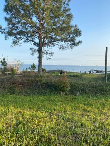 # W St Hwy 20, Freeport, FL 32439