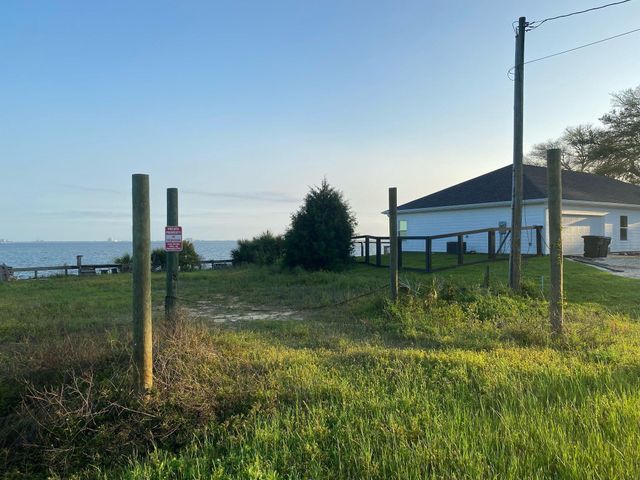 # W St Hwy 20, Freeport, FL 32439