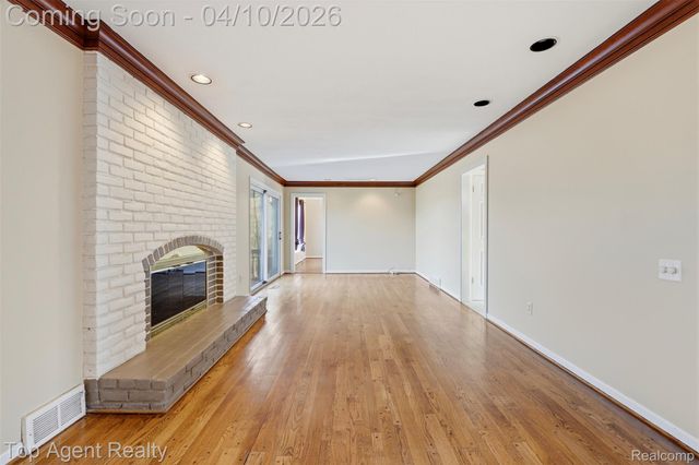 4268 Covered Bridge Road, Bloomfield Hills, MI 48302