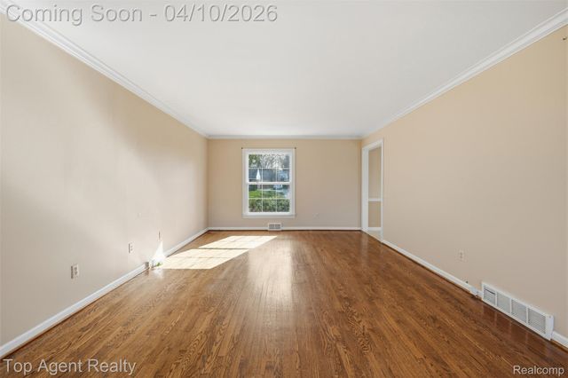 4268 Covered Bridge Road, Bloomfield Hills, MI 48302