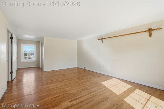 4268 Covered Bridge Road, Bloomfield Hills, MI 48302