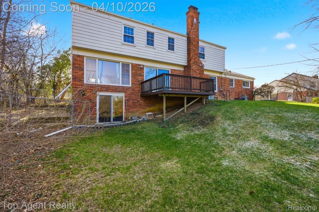 4268 Covered Bridge Road, Bloomfield Hills, MI 48302