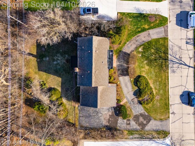 4268 Covered Bridge Road, Bloomfield Hills, MI 48302