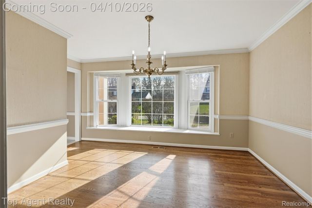 4268 Covered Bridge Road, Bloomfield Hills, MI 48302