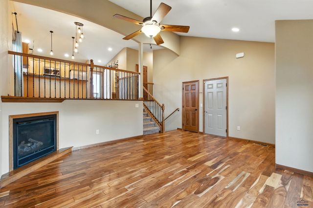 4352 FIELDSTONE DR, Rapid City, SD 57703