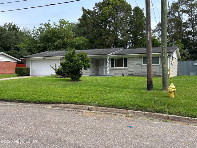 1644 LESSARD Circle, Jacksonville, FL 32208