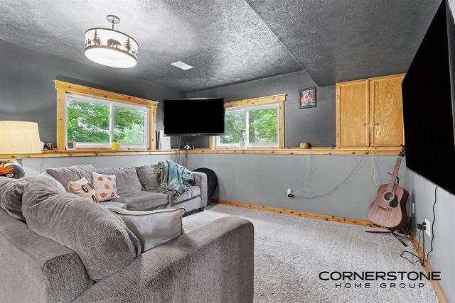 940 S Front Street, Belding, MI 48809