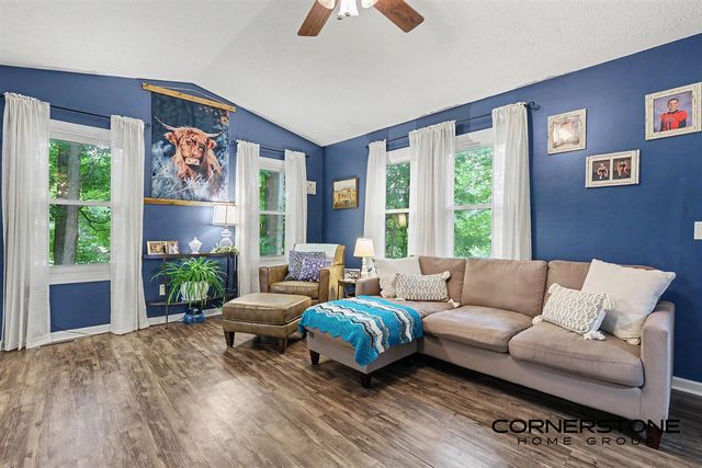 940 S Front Street, Belding, MI 48809