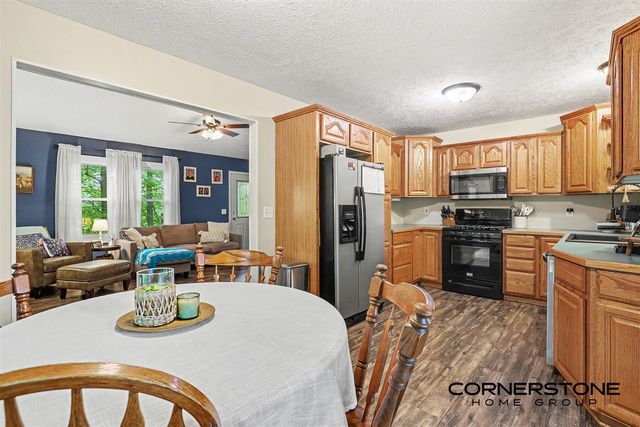 940 S Front Street, Belding, MI 48809