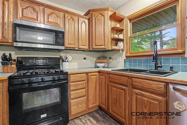 940 S Front Street, Belding, MI 48809